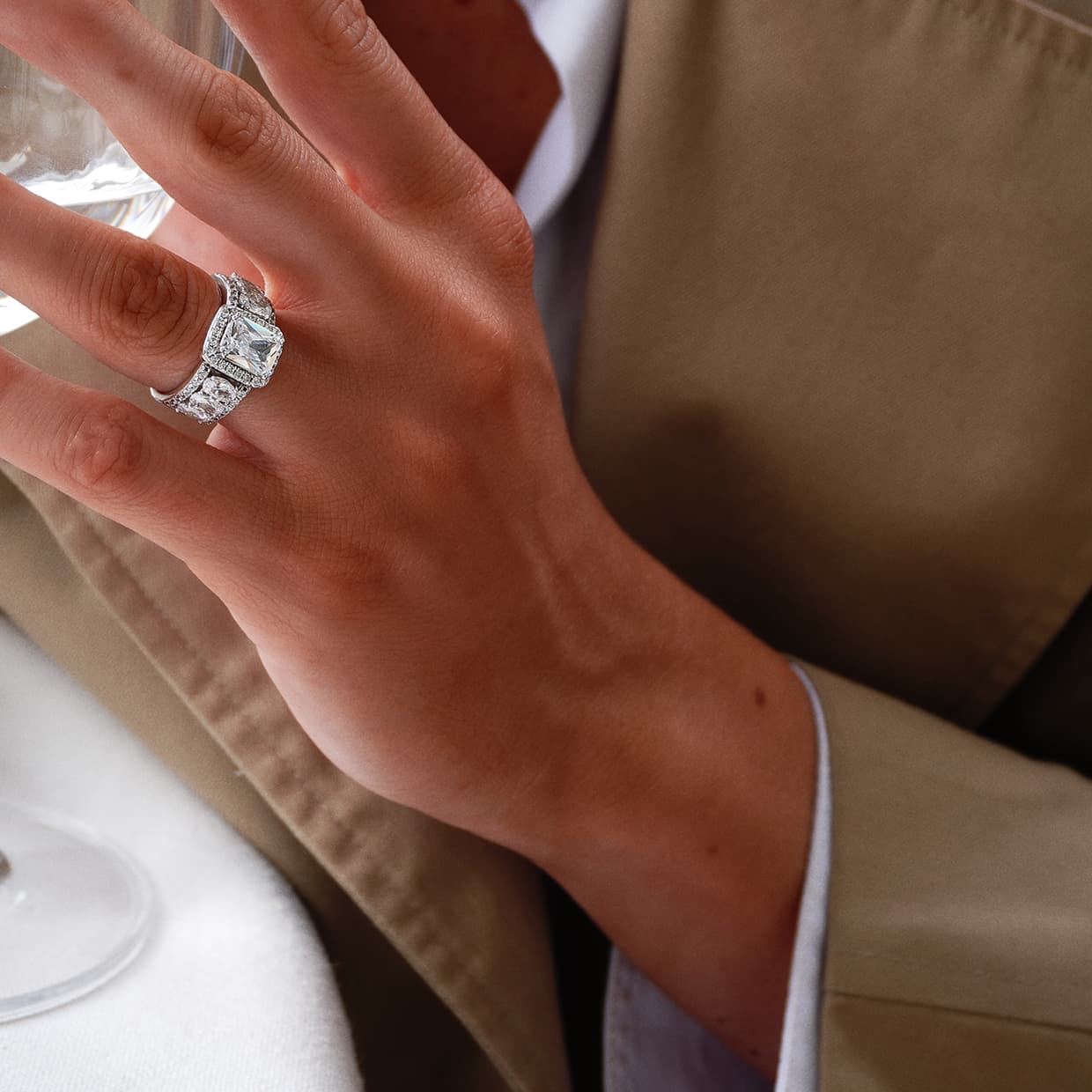 Oxford radiant & oval ring
