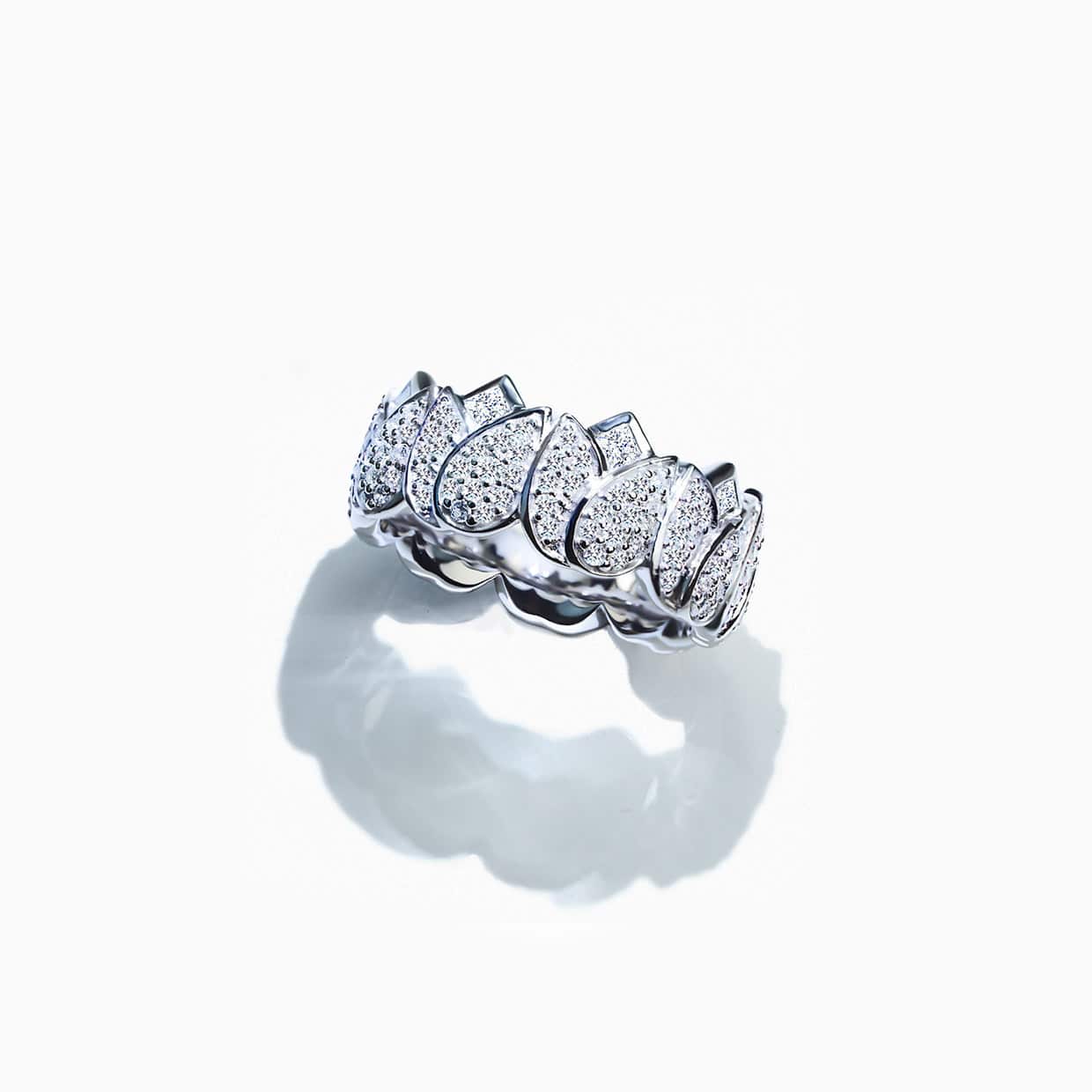 Flora tulipan ring med sten