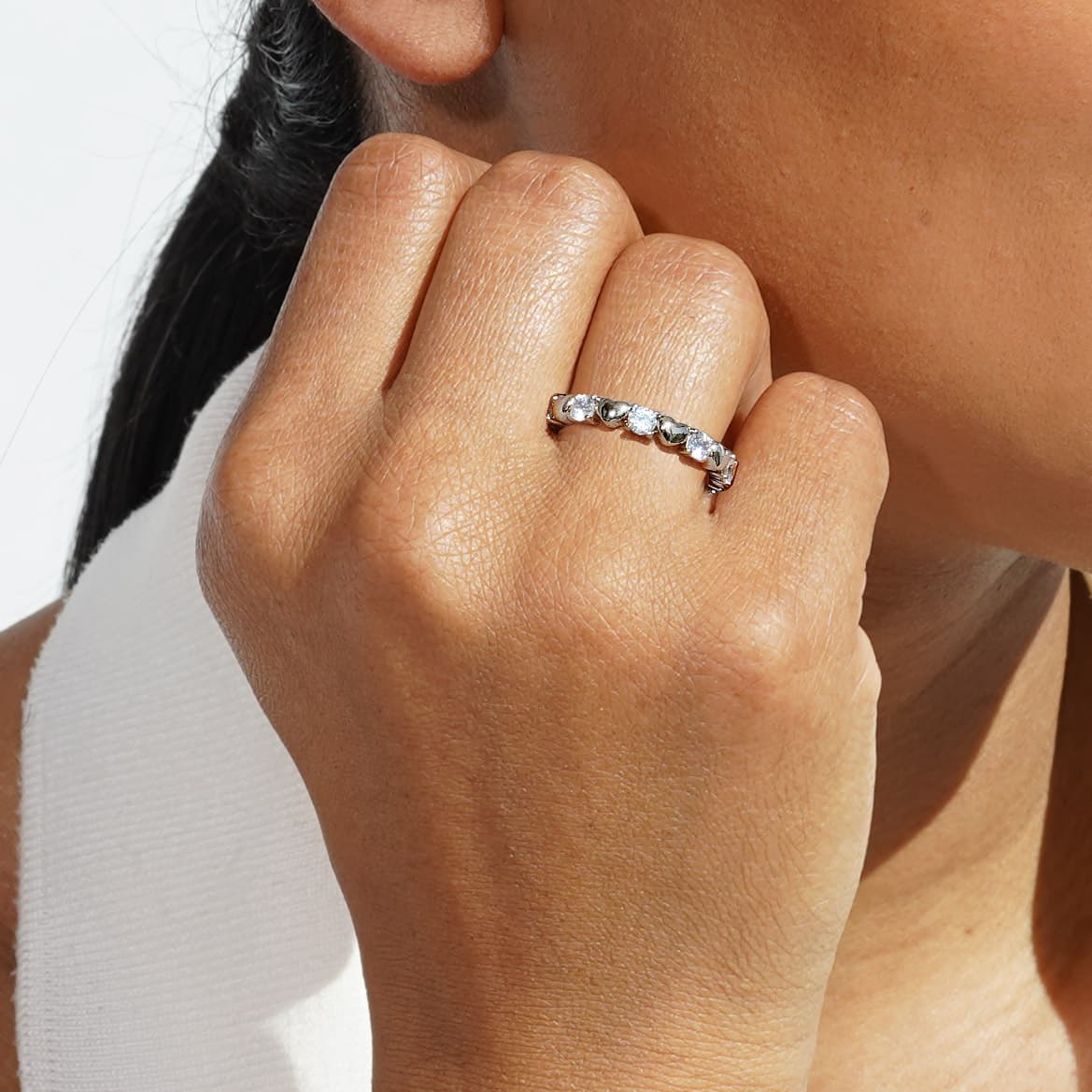 Loving hjerte ring i sølv med sten og sølvhjerter