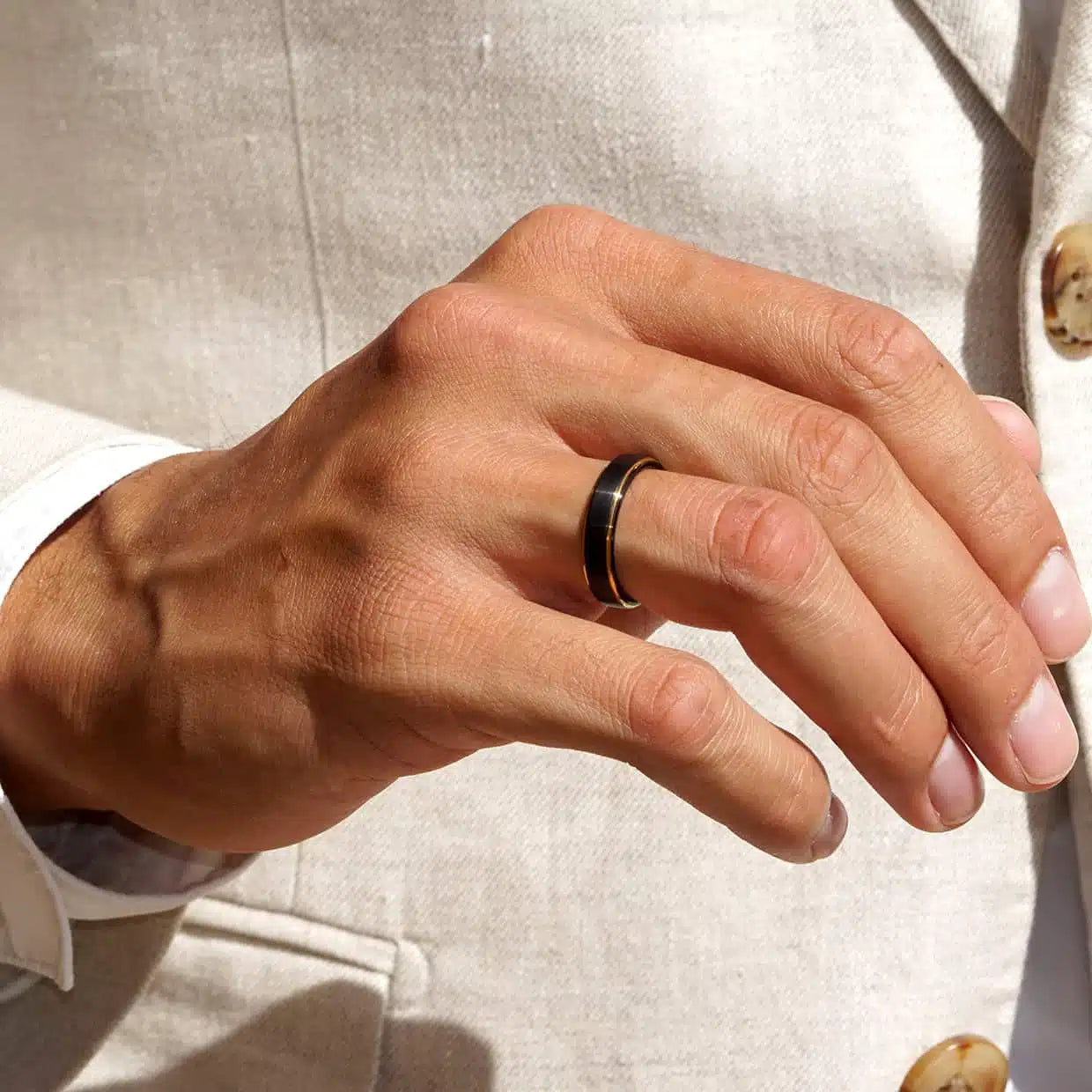 Tungsten ring sort &amp; guld