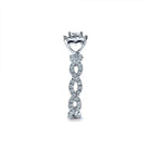 Amalia eternity twist forlovelsesring med firkantet safir og diamanter