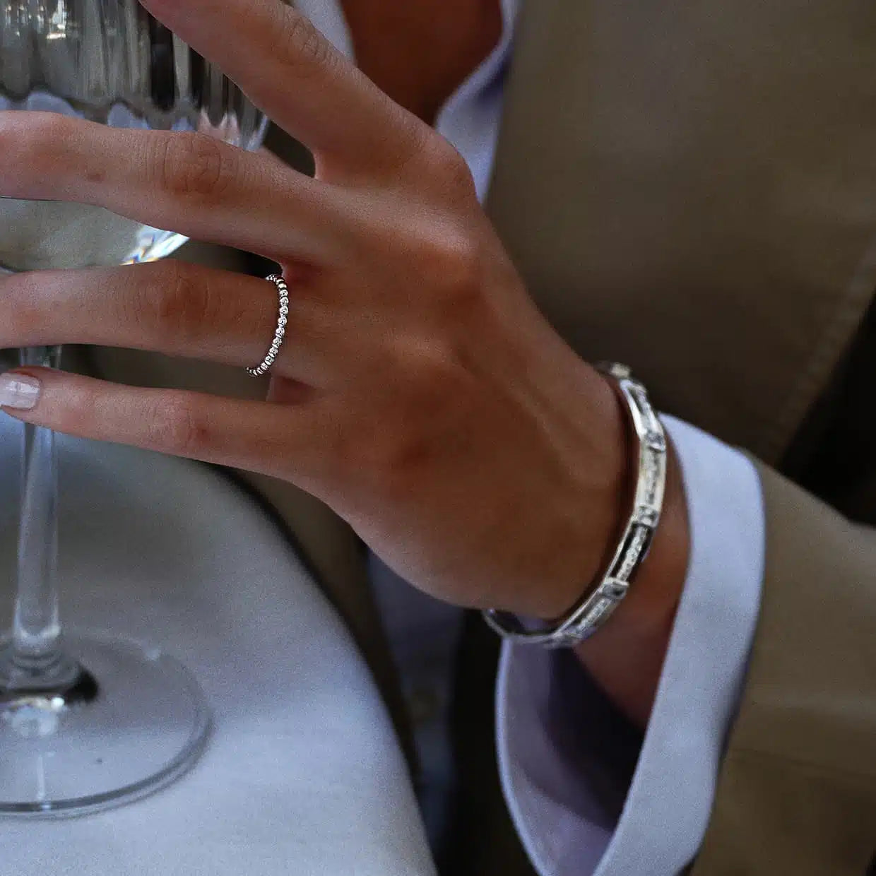 Equestrian small dot ring