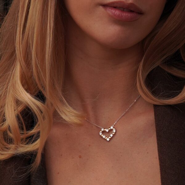 Halsband